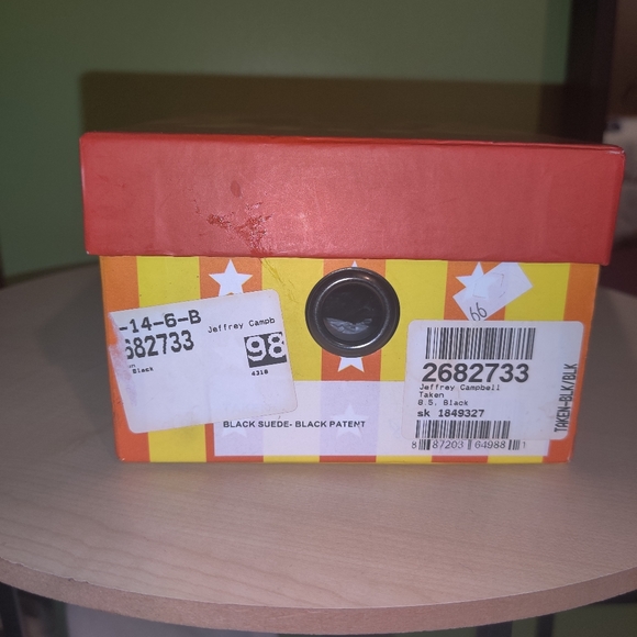 Jeffrey campbell taken slip on black suede flats - Picture 7 of 7